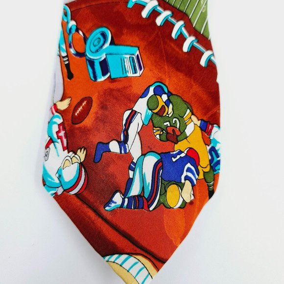 Nicole Miller Tie Vintage 1991 Football Game Day Collection 100% Silk Hand Sewn - Picture 4 of 9